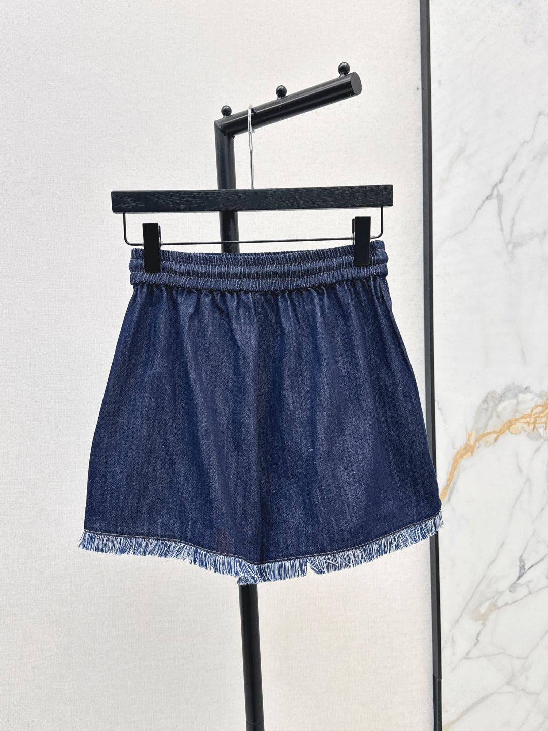 Zim* 25ss tassel trim drawstring denim shorts