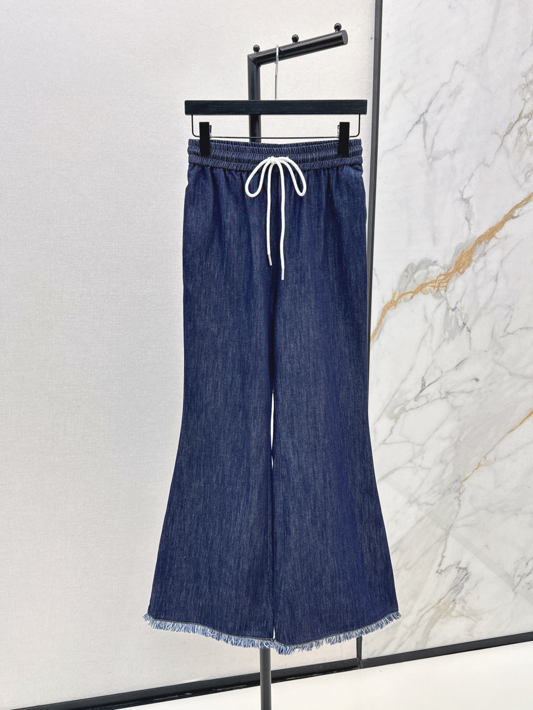 Zim* 25ss tassel trim drawstring flared denim pants