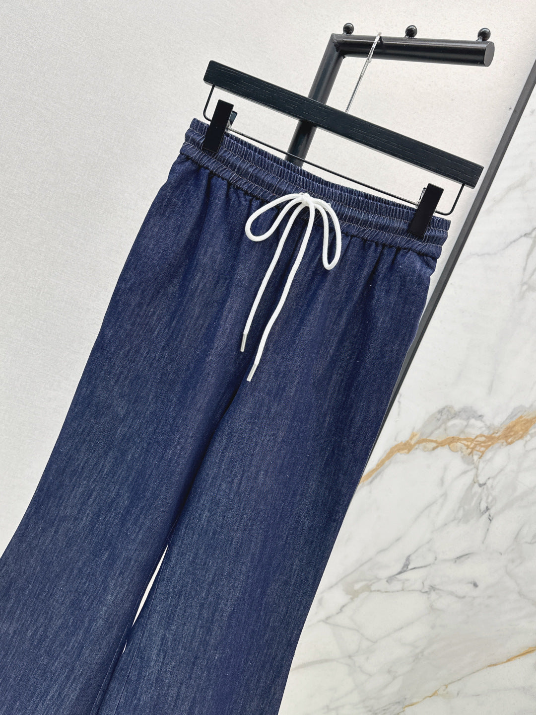 Zim* 25ss tassel trim drawstring flared denim pants