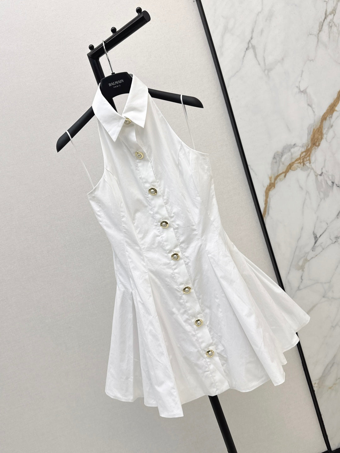 Balm* 25ss A-line backless poplin dress