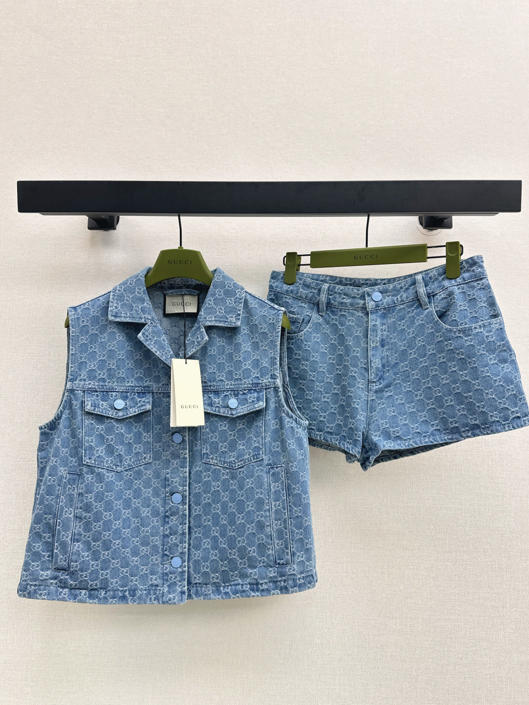 Gu* 25ss GG jacquard denim vest