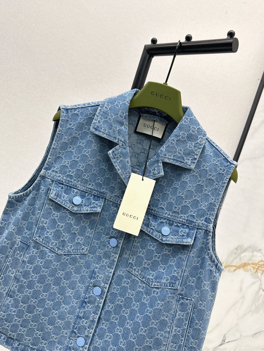 Gu* 25ss GG jacquard denim vest