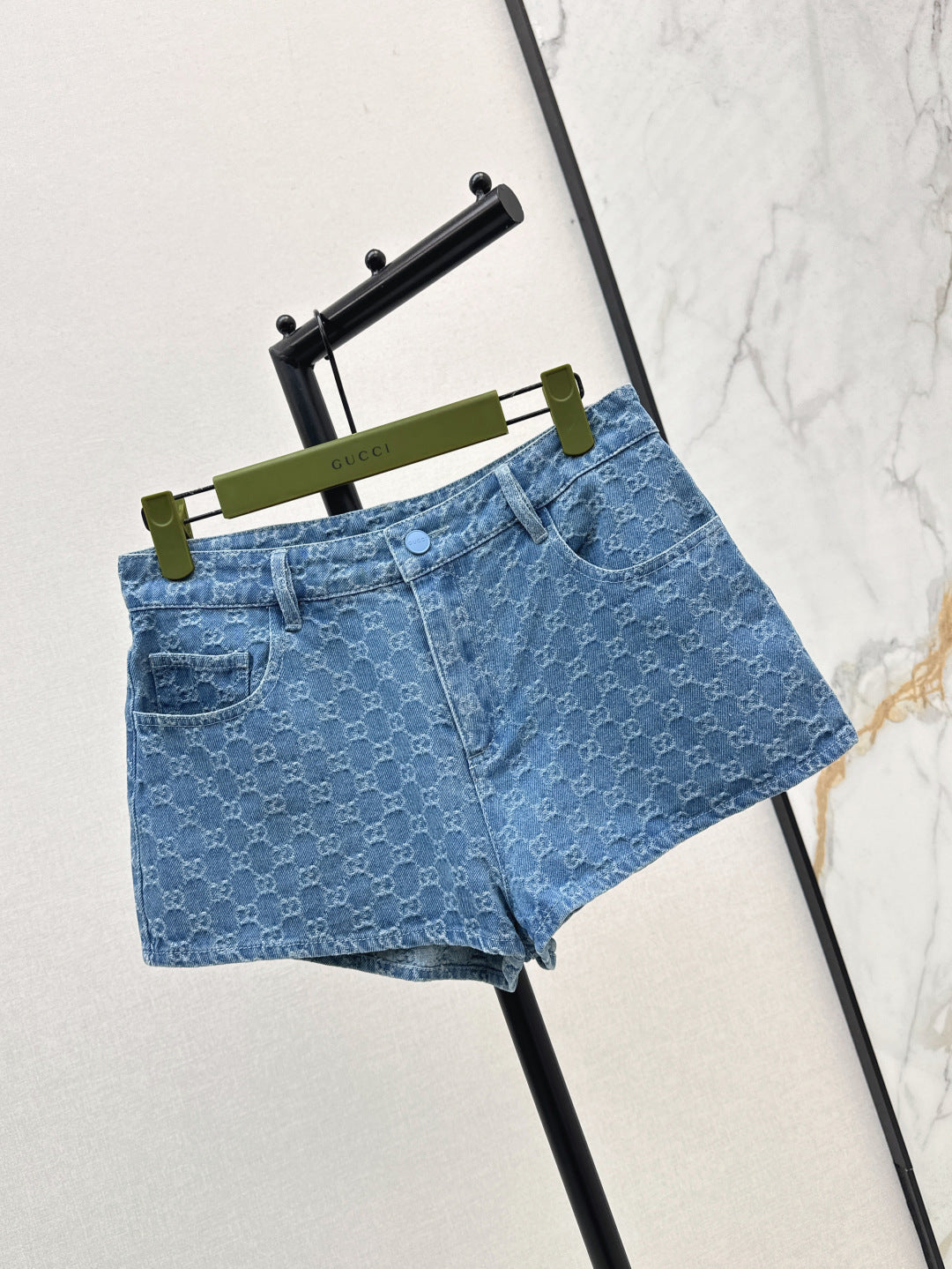 Gu* 25ss GG jacquard denim shorts