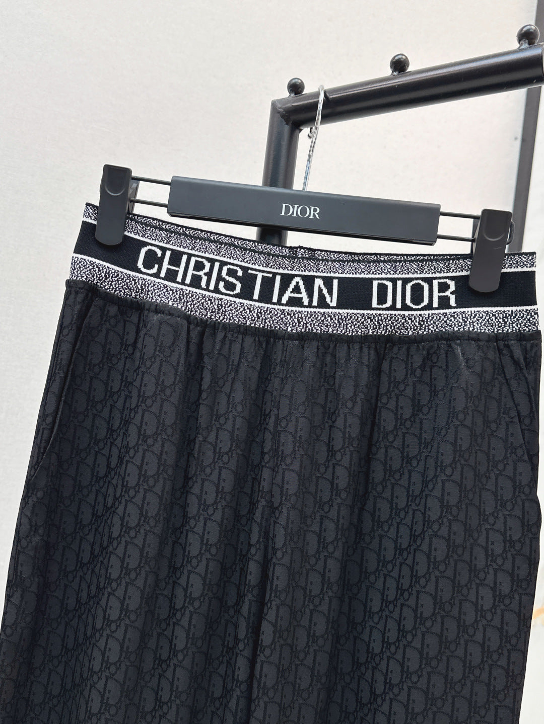 D*r 25ss oblique jacquard pants