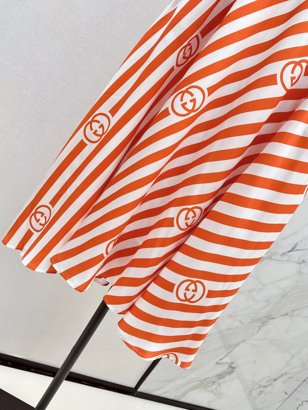 Gu* 25ss printed elastic waist skirt