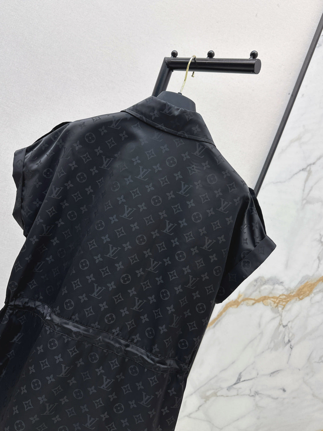 Loui* 25ss monogram drawstring dress