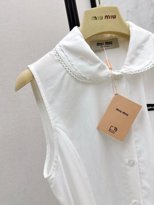 M*u 25ss embroidered poplin belted dress