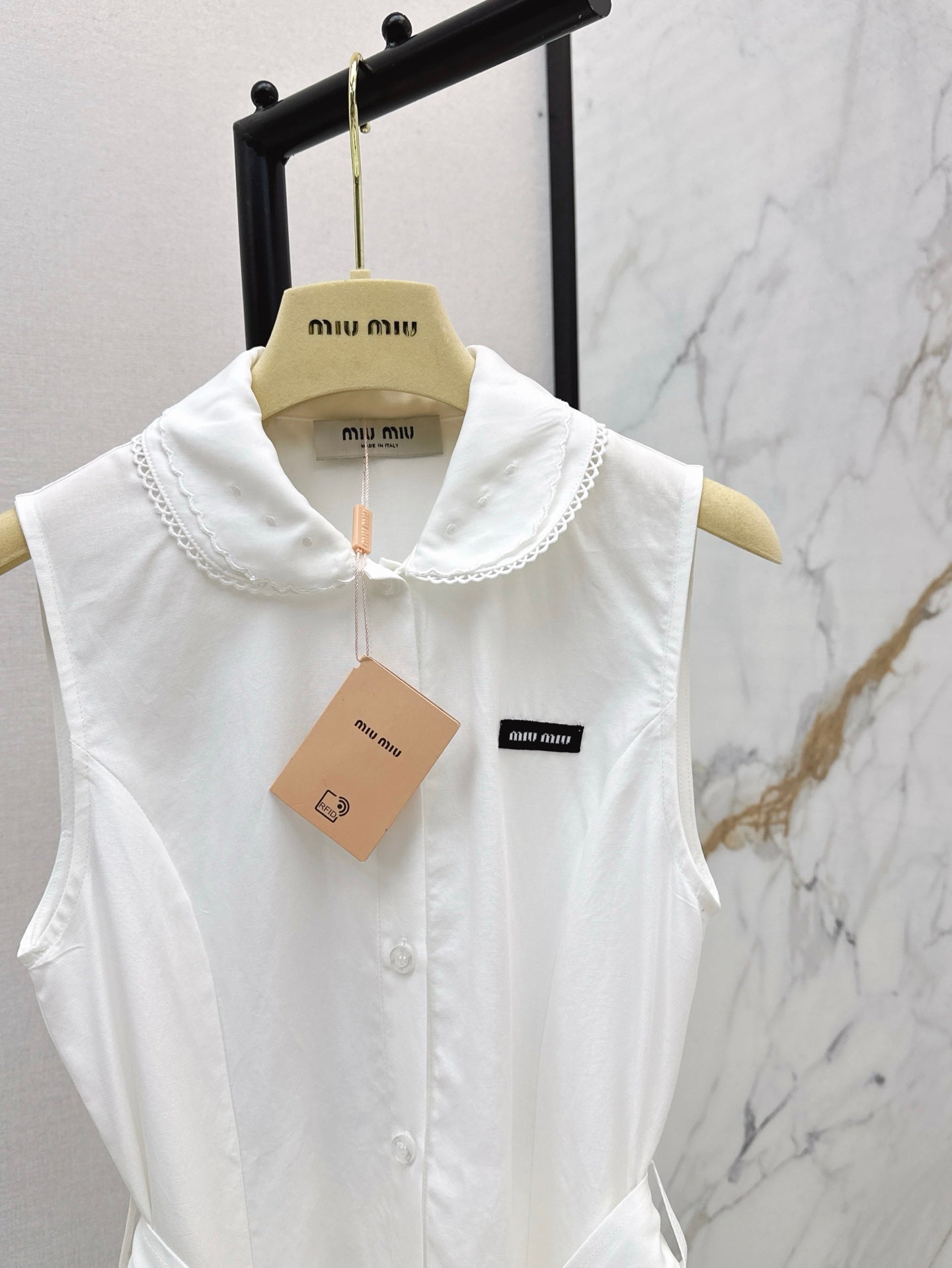 M*u 25ss embroidered poplin belted dress