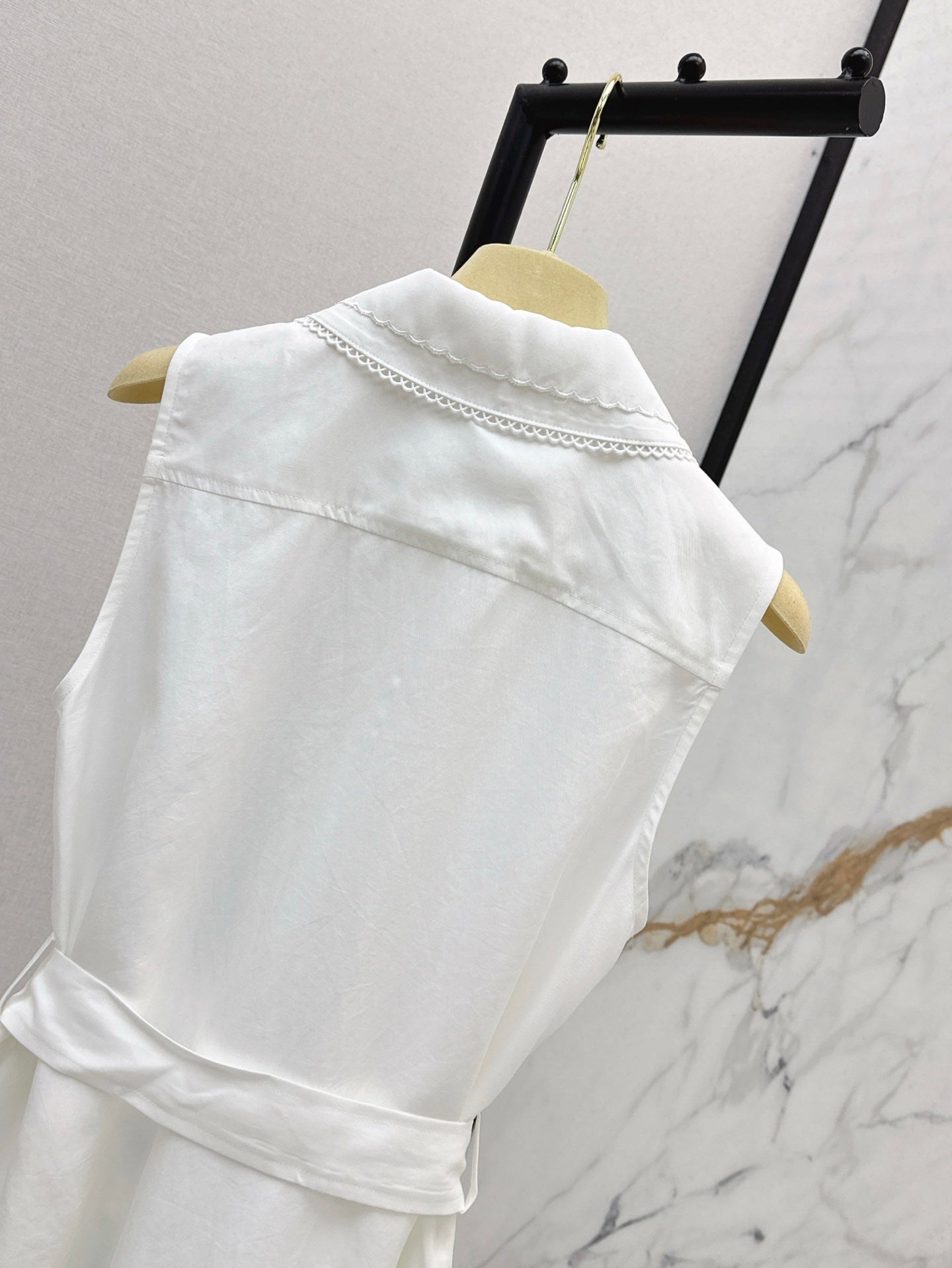 M*u 25ss embroidered poplin belted dress