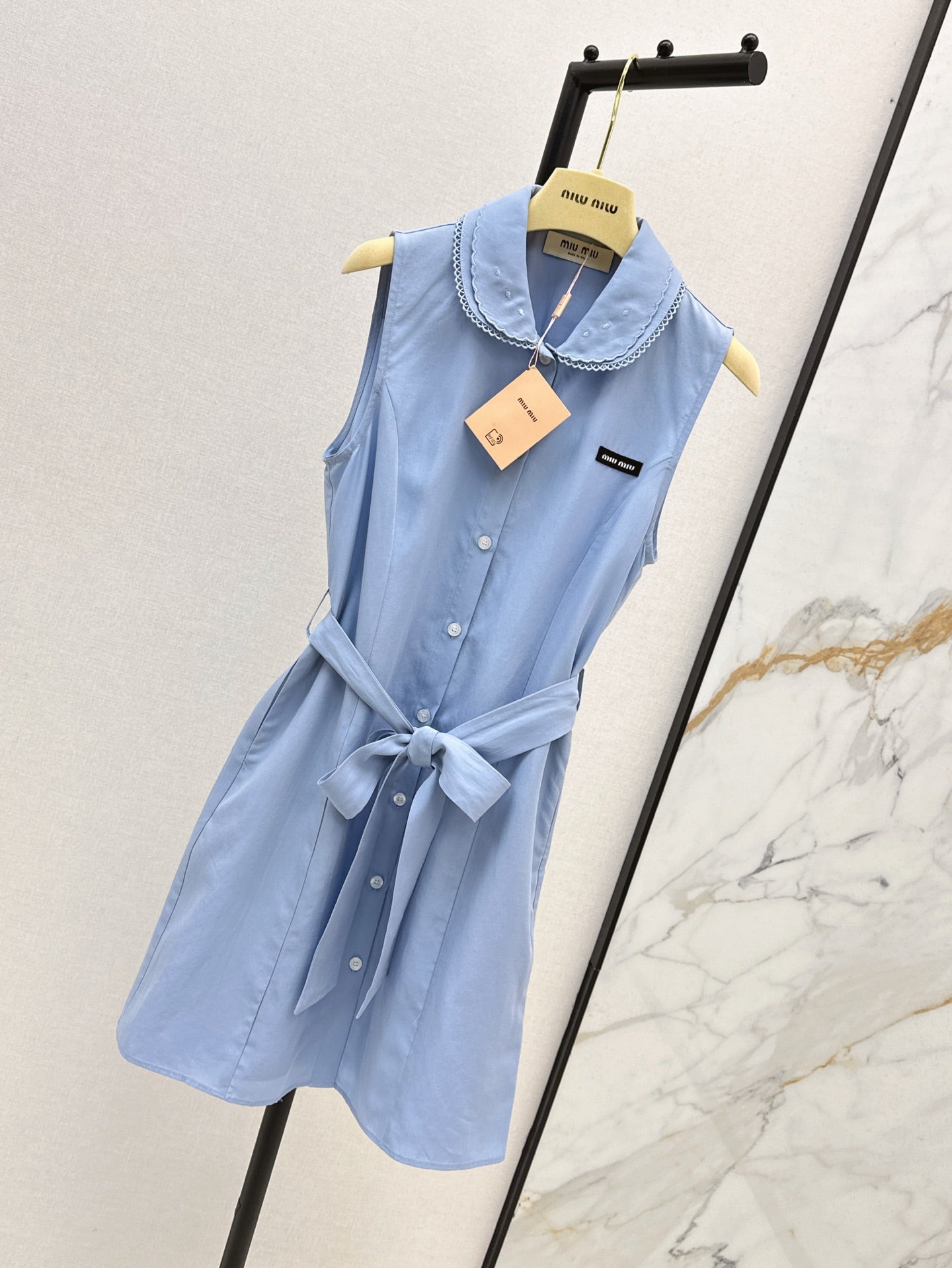 M*u 25ss embroidered poplin belted dress