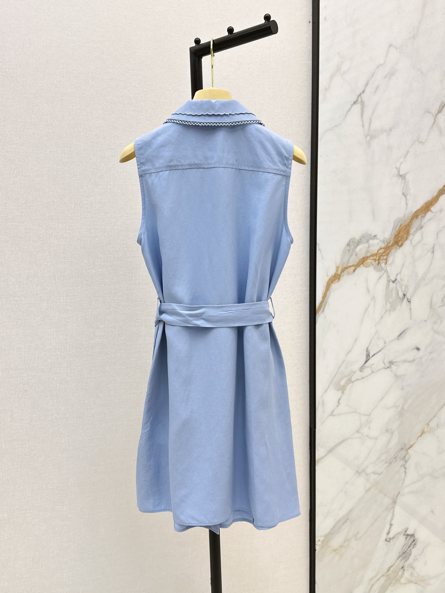 M*u 25ss embroidered poplin belted dress