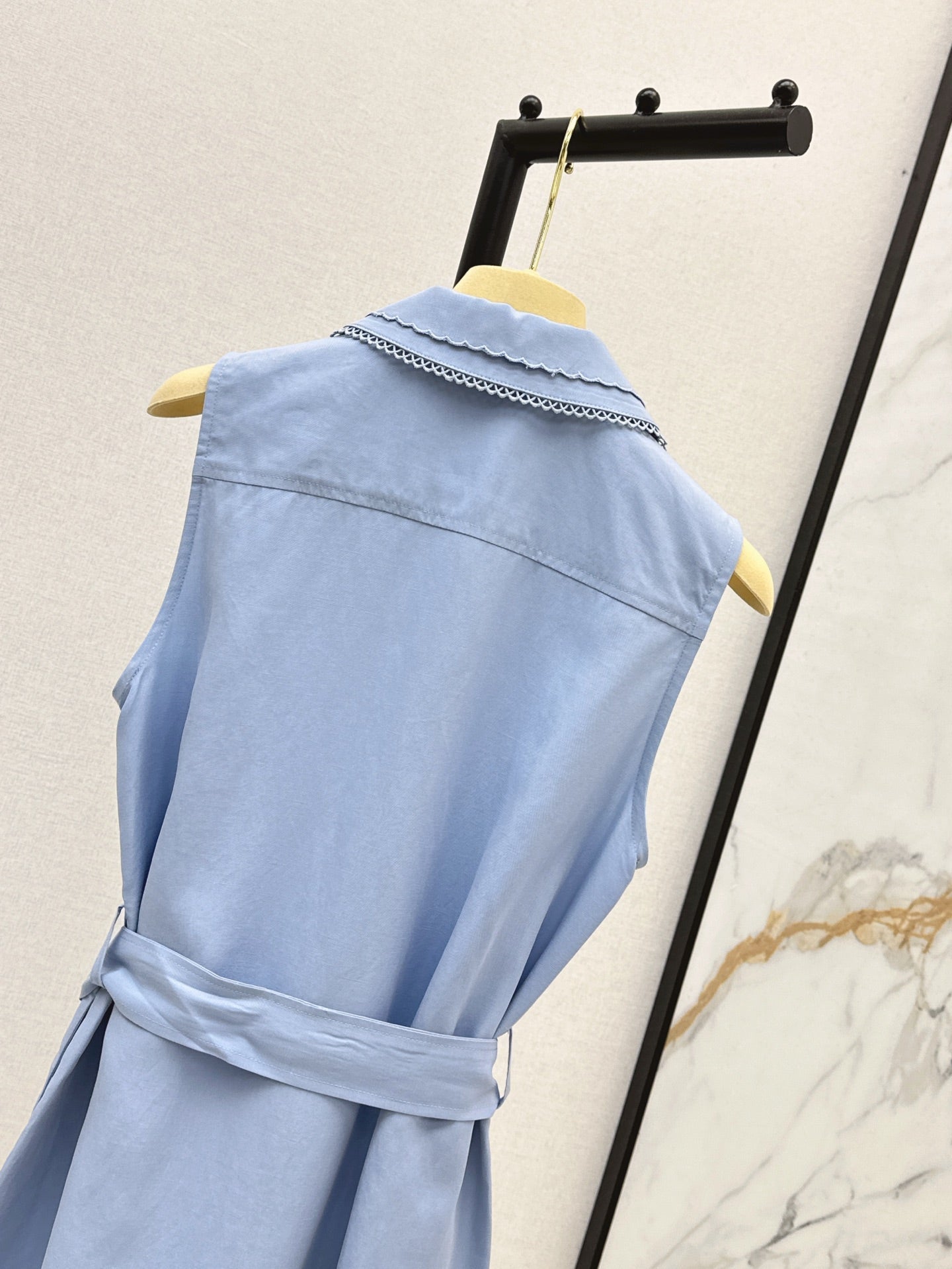 M*u 25ss embroidered poplin belted dress