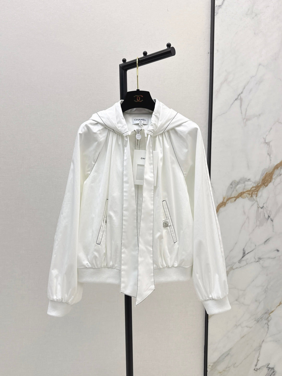 C*nel 25ss ribbon hooded jacket