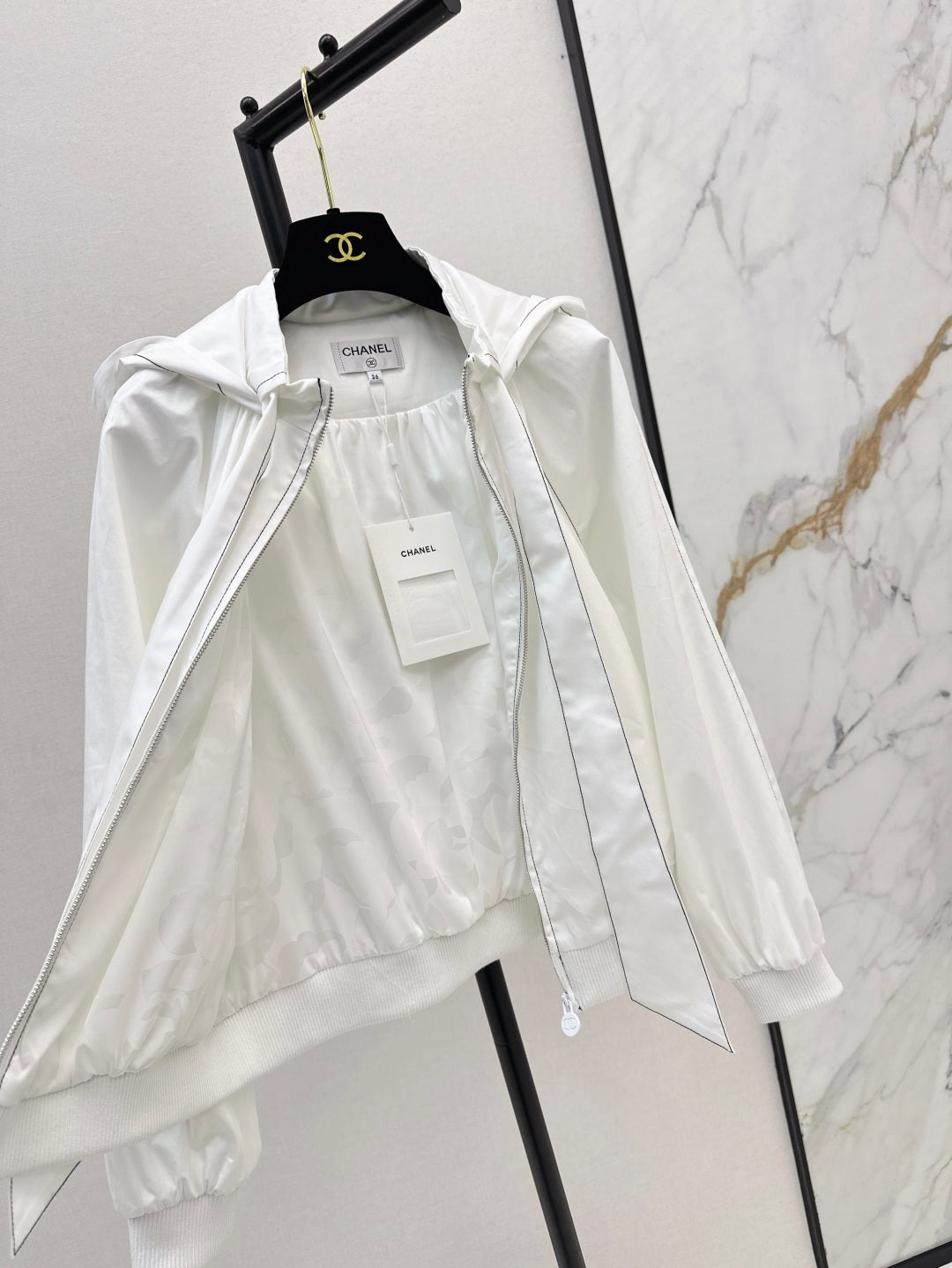 C*nel 25ss ribbon hooded jacket