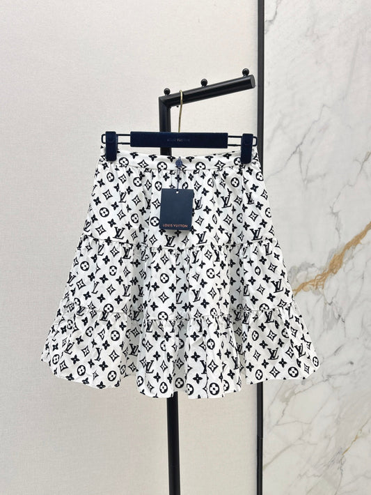 Loui* 25ss monogram flared miniskirt