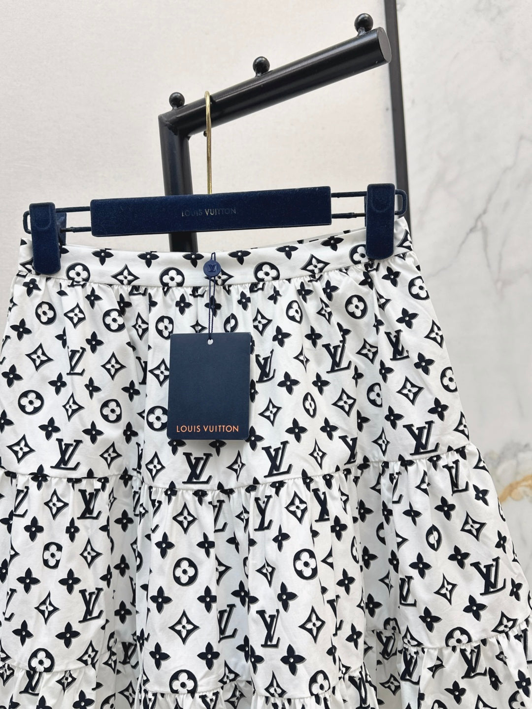 Loui* 25ss monogram flared miniskirt