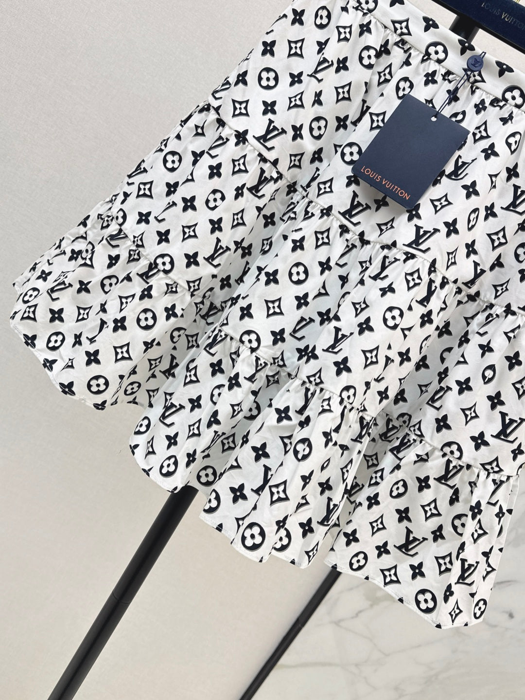 Loui* 25ss monogram flared miniskirt