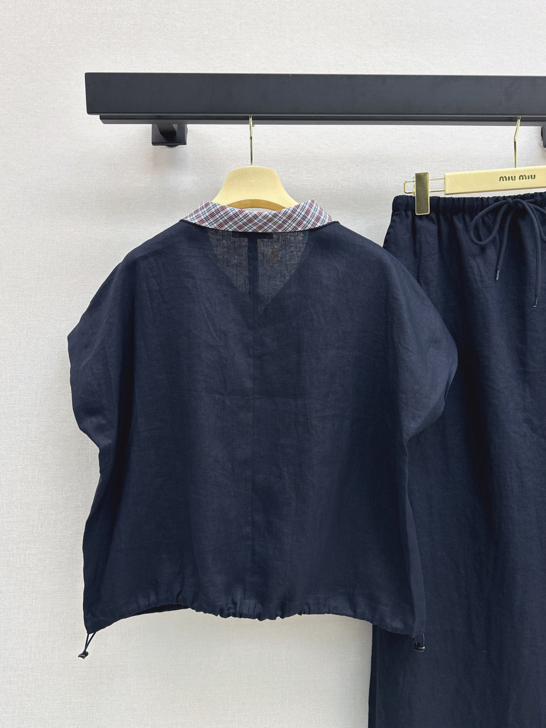 M*u 25ss zipper short-sleeve top and skirt set