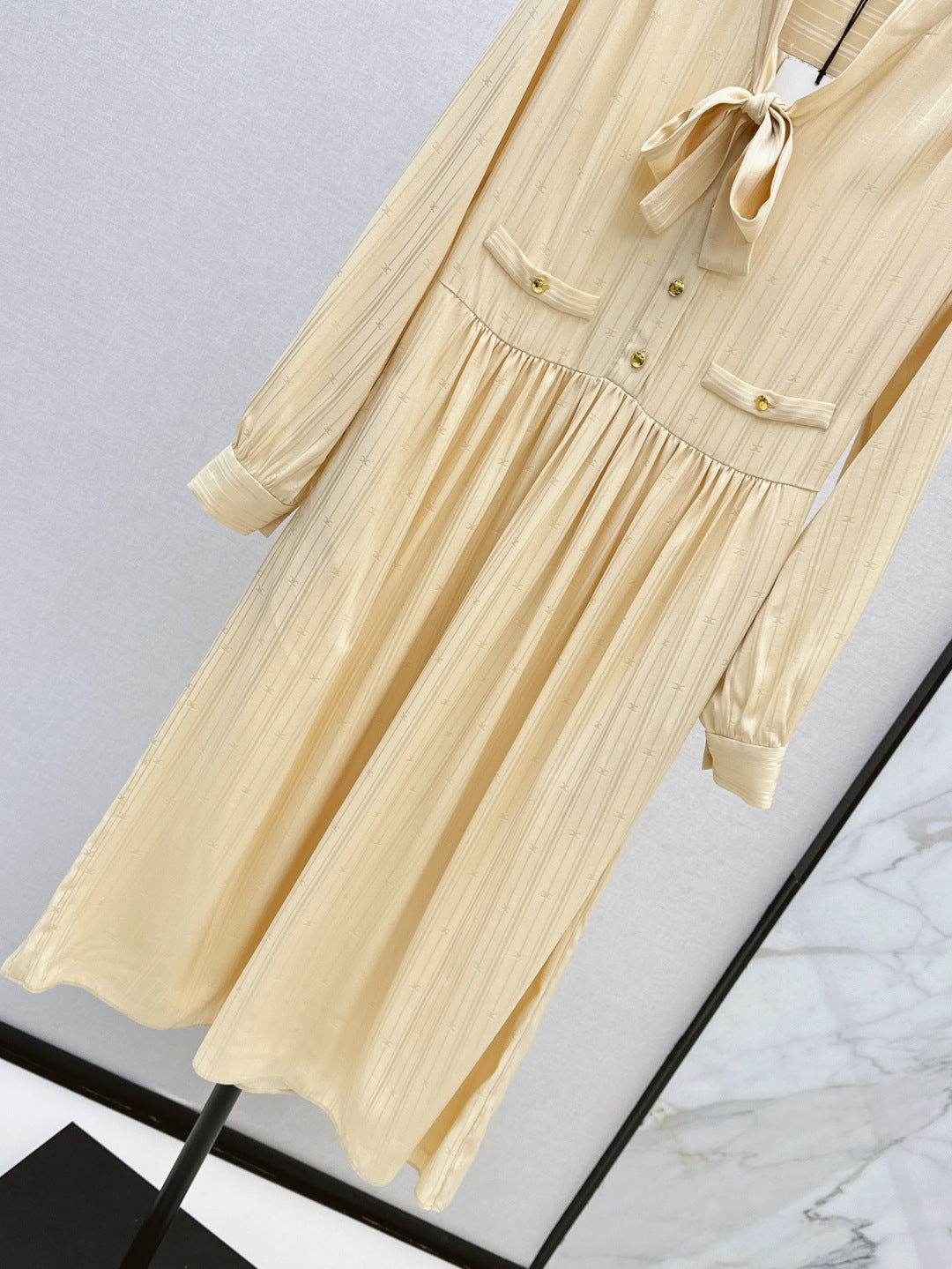 Cel* 25ss long silk dress