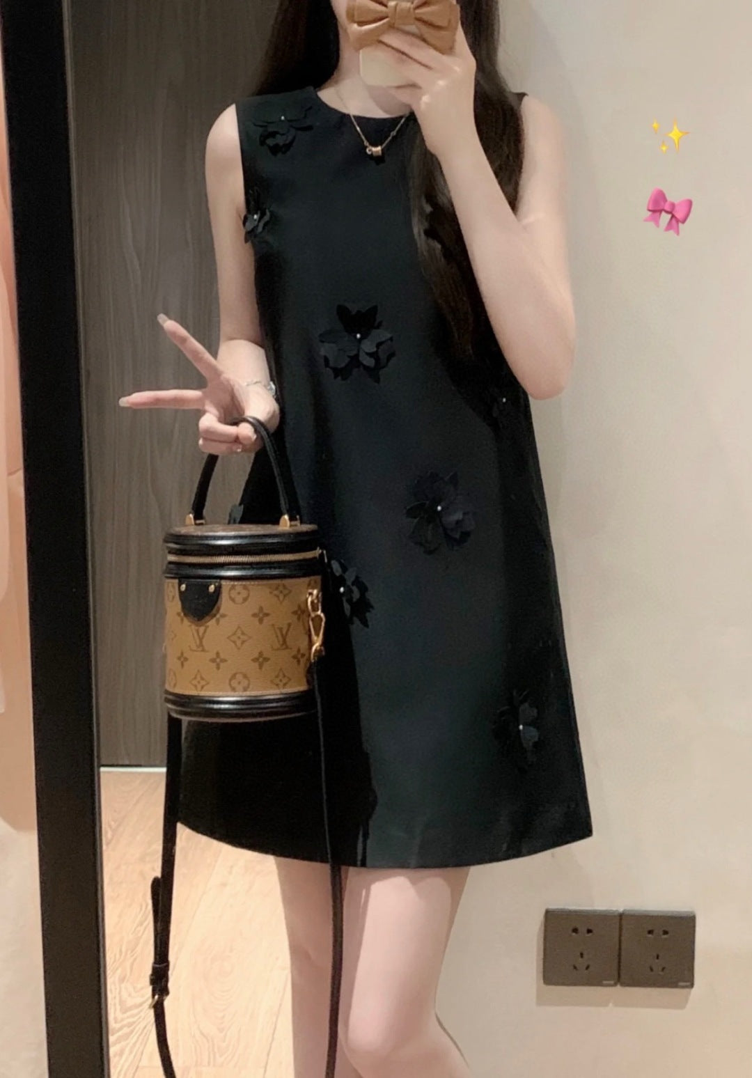 Valen* 3D flower sleeveless dress