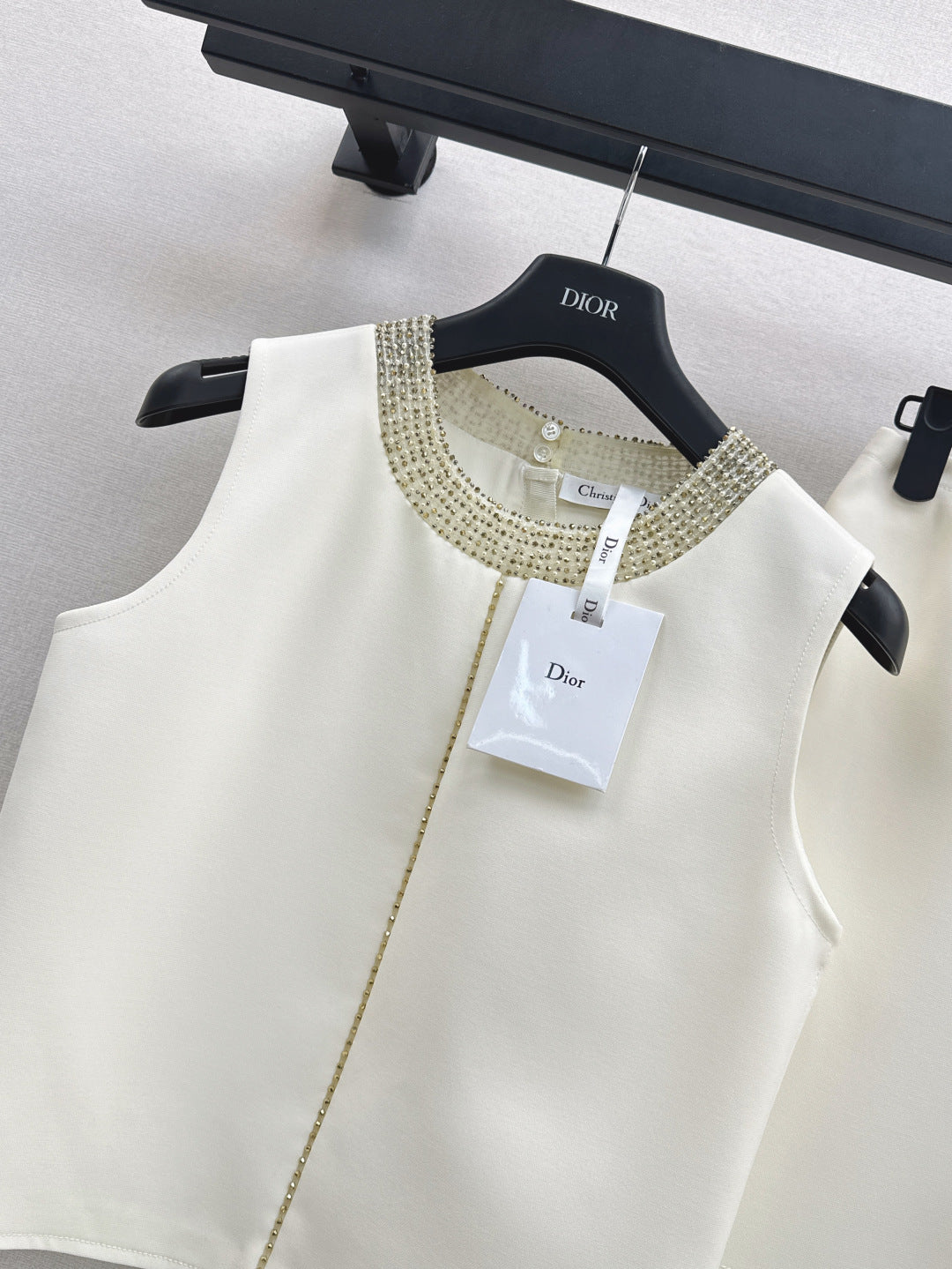 D*r 25ss pearls embroidered top and skirt set