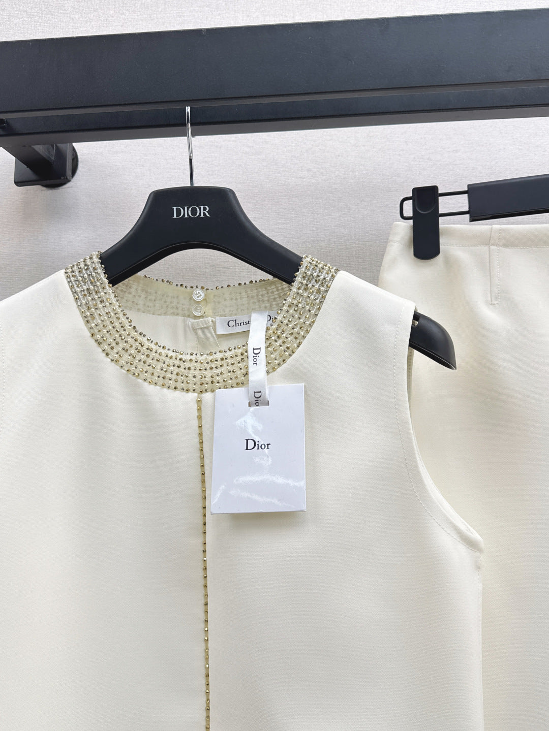 D*r 25ss pearls embroidered top and skirt set