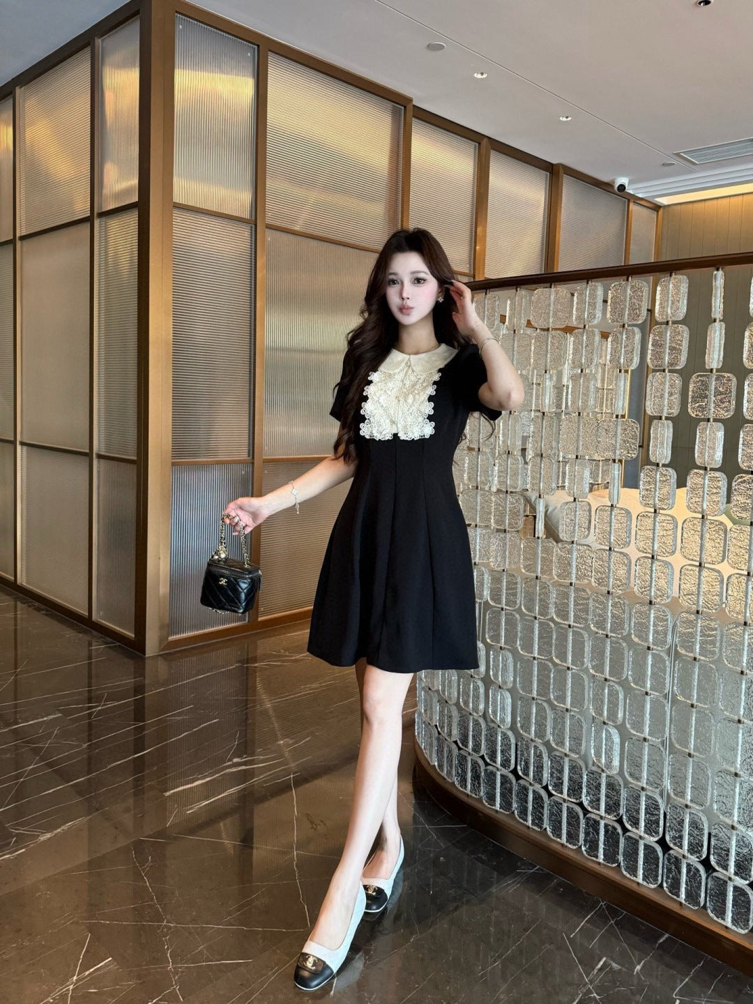 Valen* 25ss lace collar flared dress