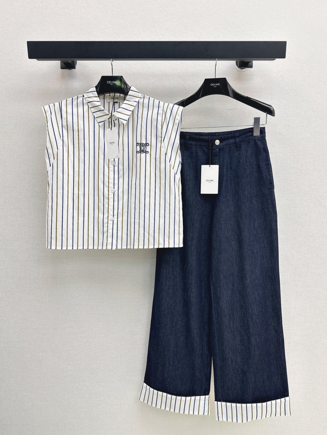 Cel* 25ss striped sleeveless shirt