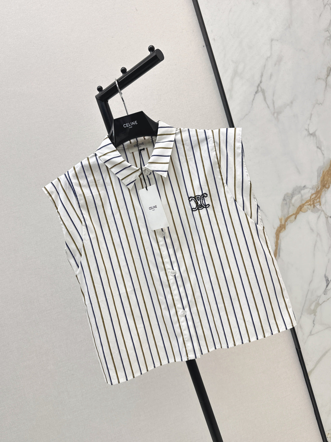 Cel* 25ss striped sleeveless shirt