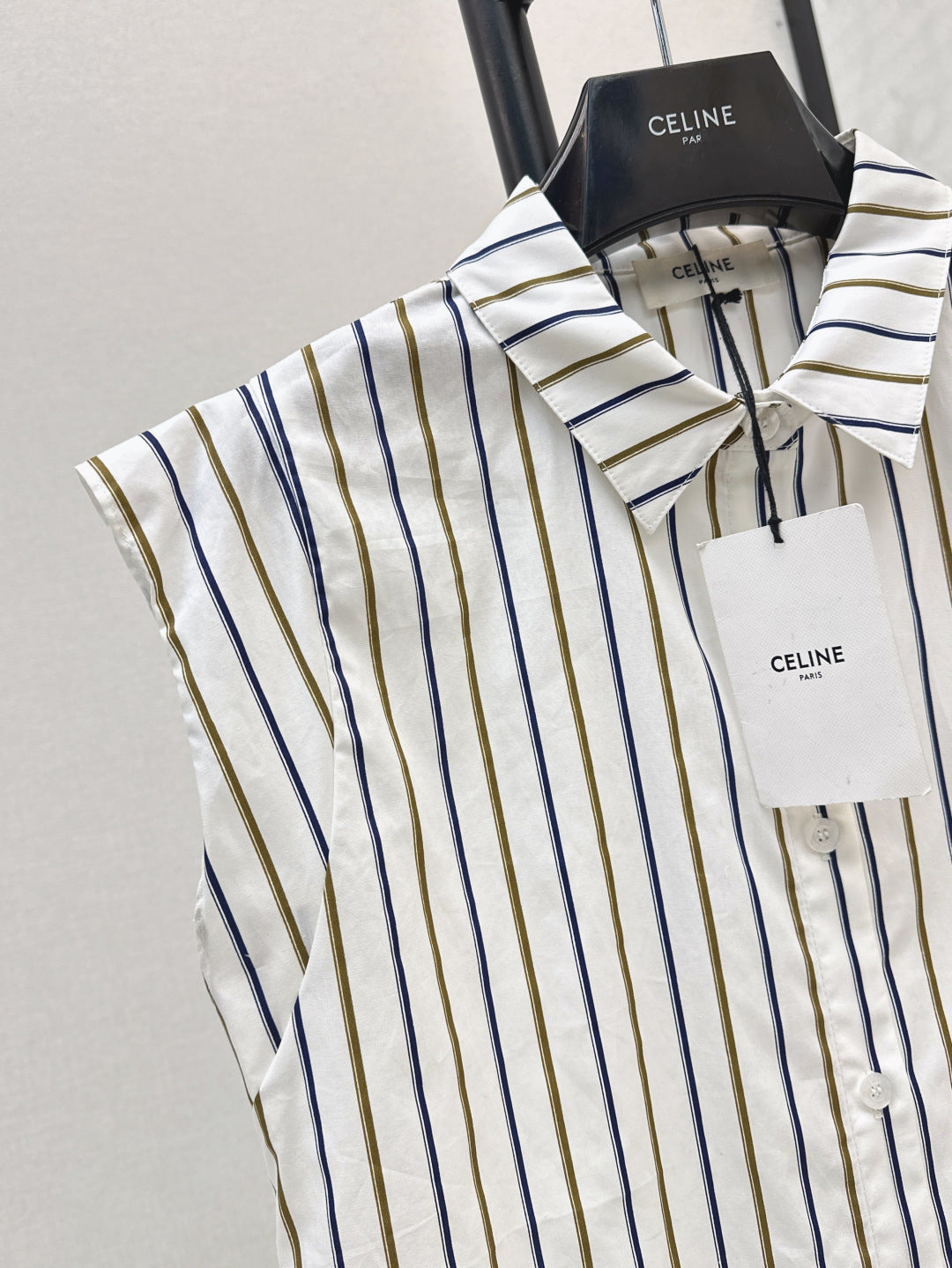 Cel* 25ss striped sleeveless shirt