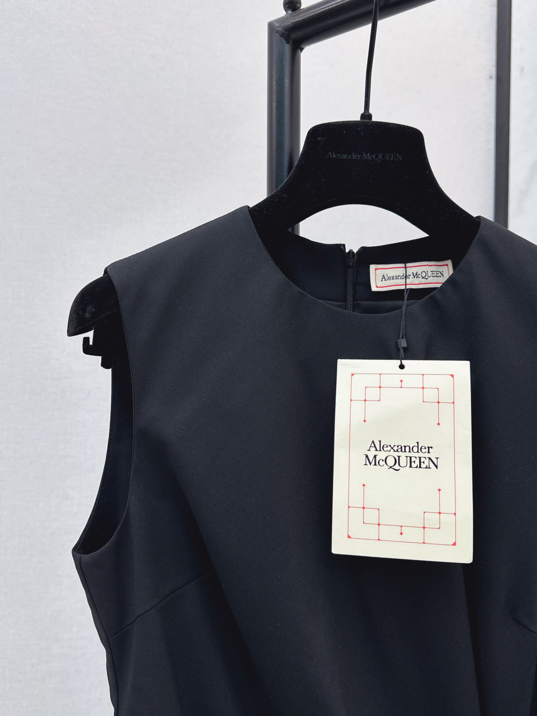 McQ* 25ss Asymmetric draped dress