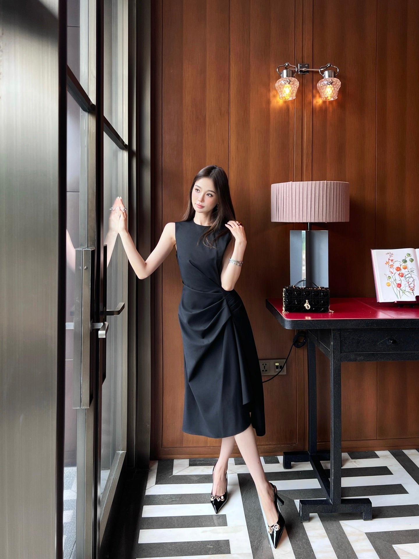 McQ* 25ss Asymmetric draped dress