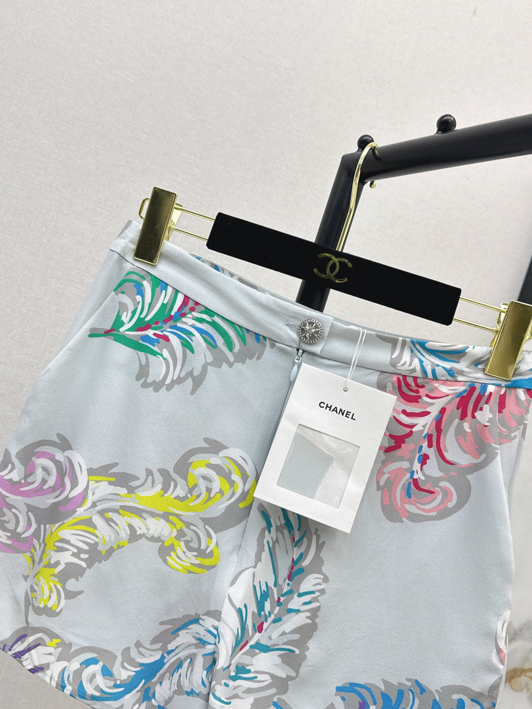 C*nel 25ss printed silk shorts