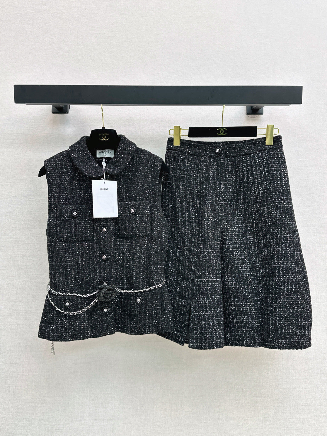 C*nel 25ss glittered tweed suit