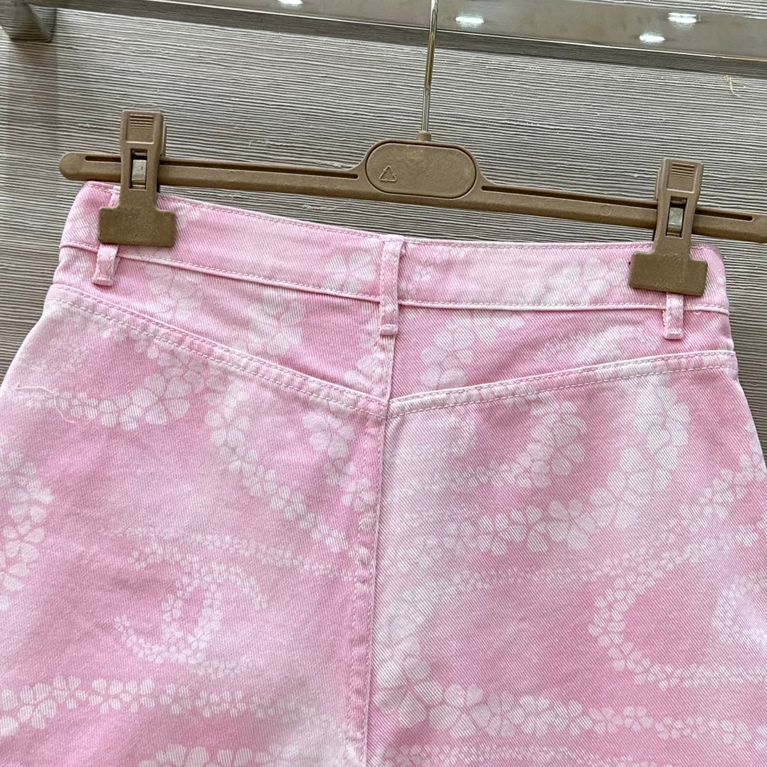 C*nel 25ss pearl chain printed denim shorts