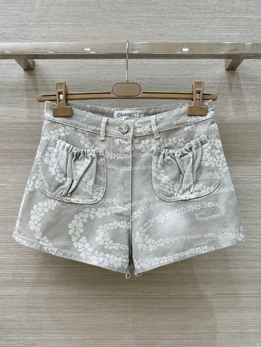 C*nel 25ss pearl chain printed denim shorts