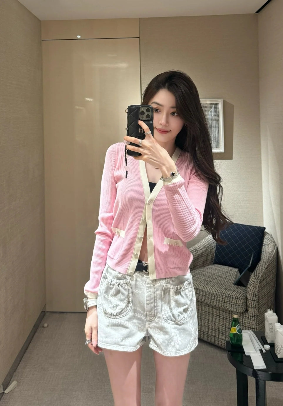 C*nel 25ss pearl chain printed denim shorts