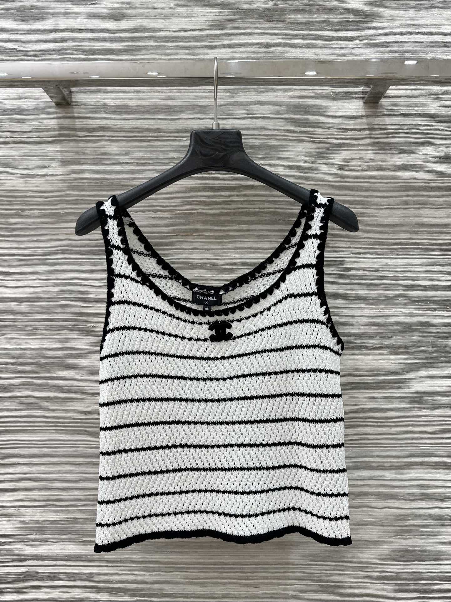 C*nel 25ss knitted vest