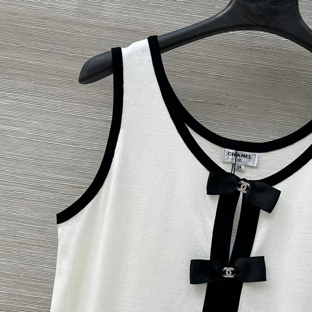 C*nel 25ss knitted vest