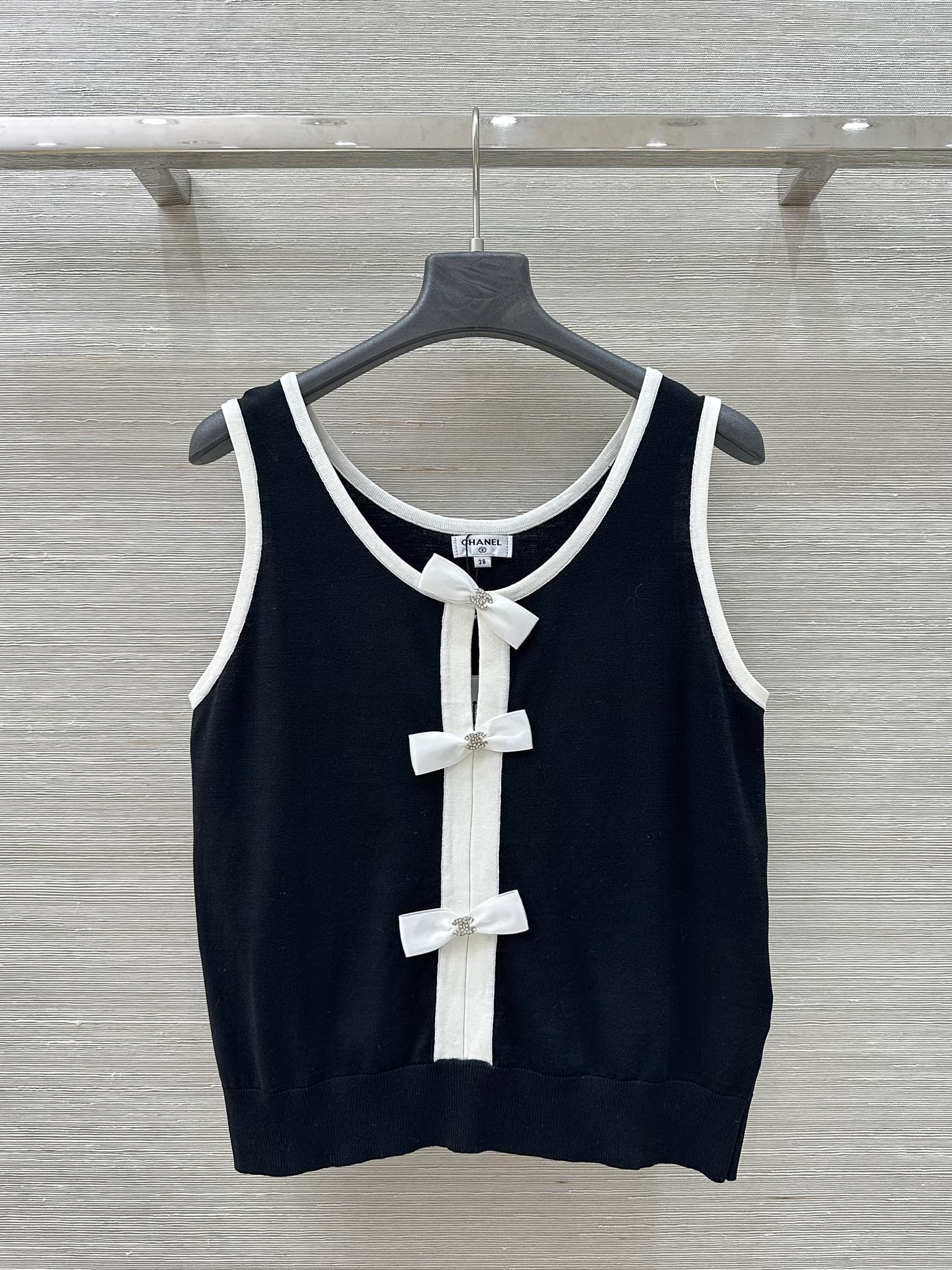 C*nel 25ss knitted vest