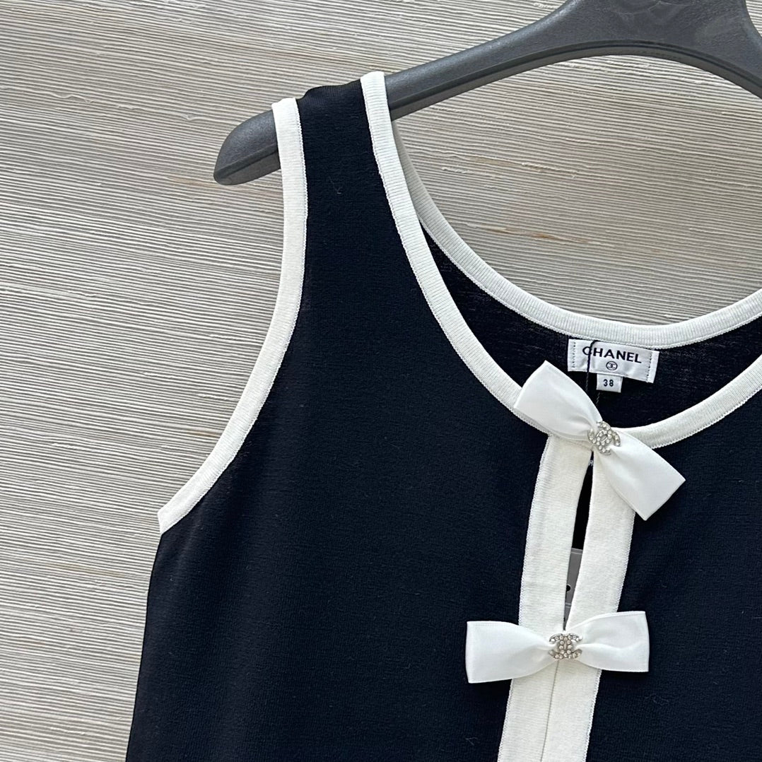 C*nel 25ss knitted vest