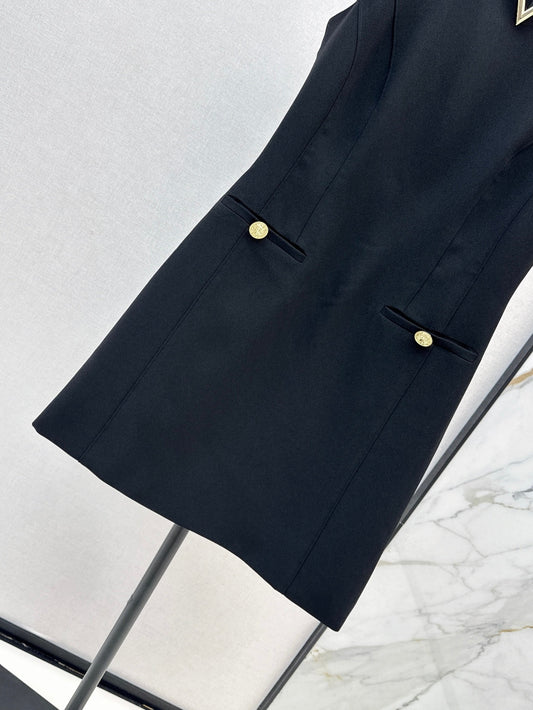 Loui* 25ss sleeveless dress with gold buttons