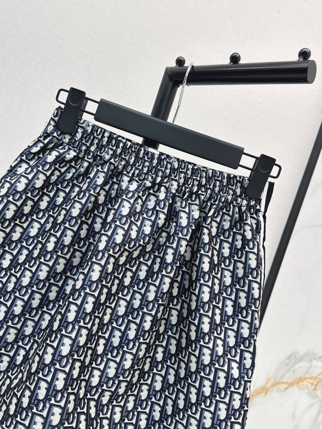 D*r 25ss oblique jacquard miniskirt