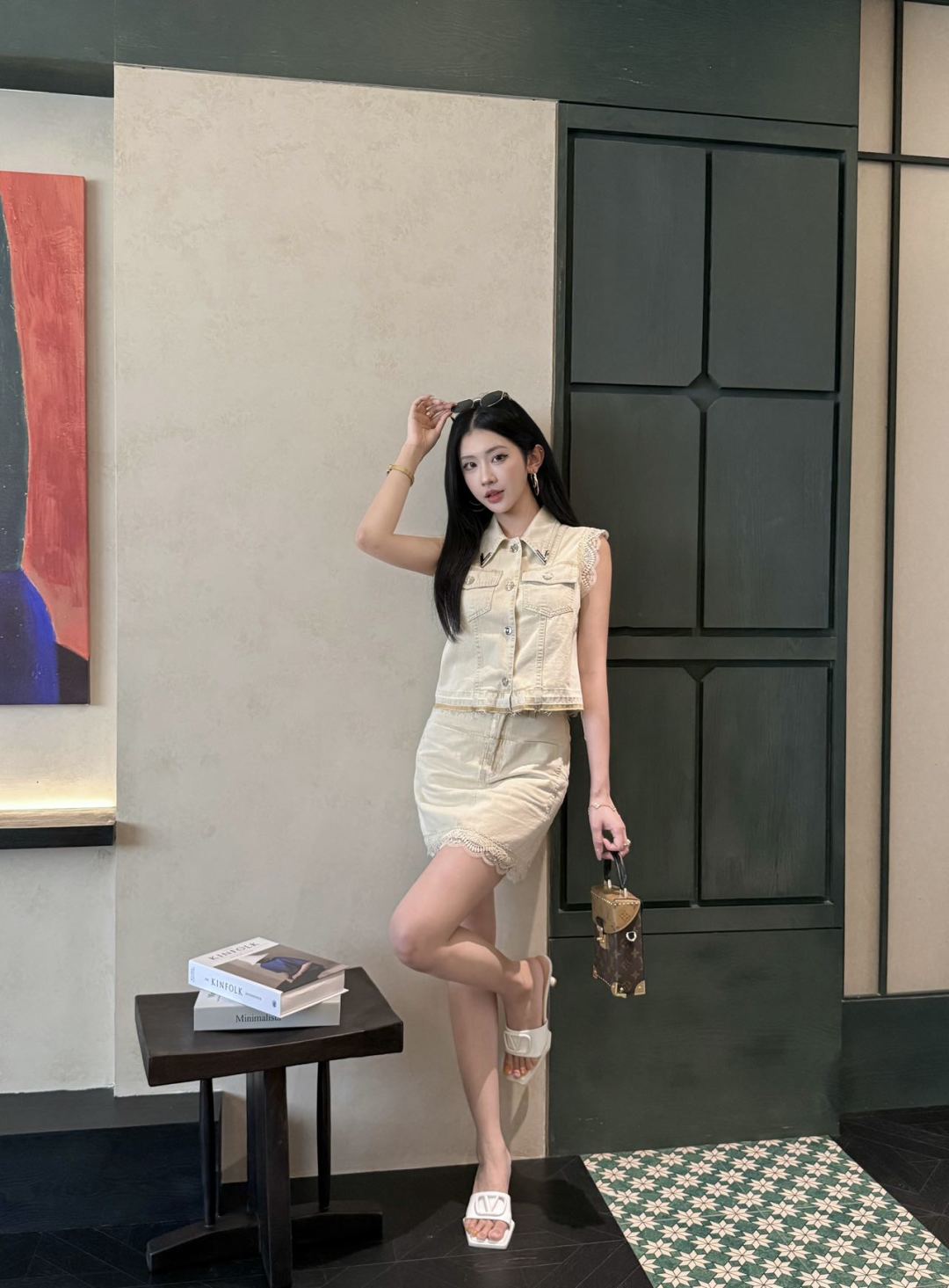 Loui* 25ss lace trim denim suit