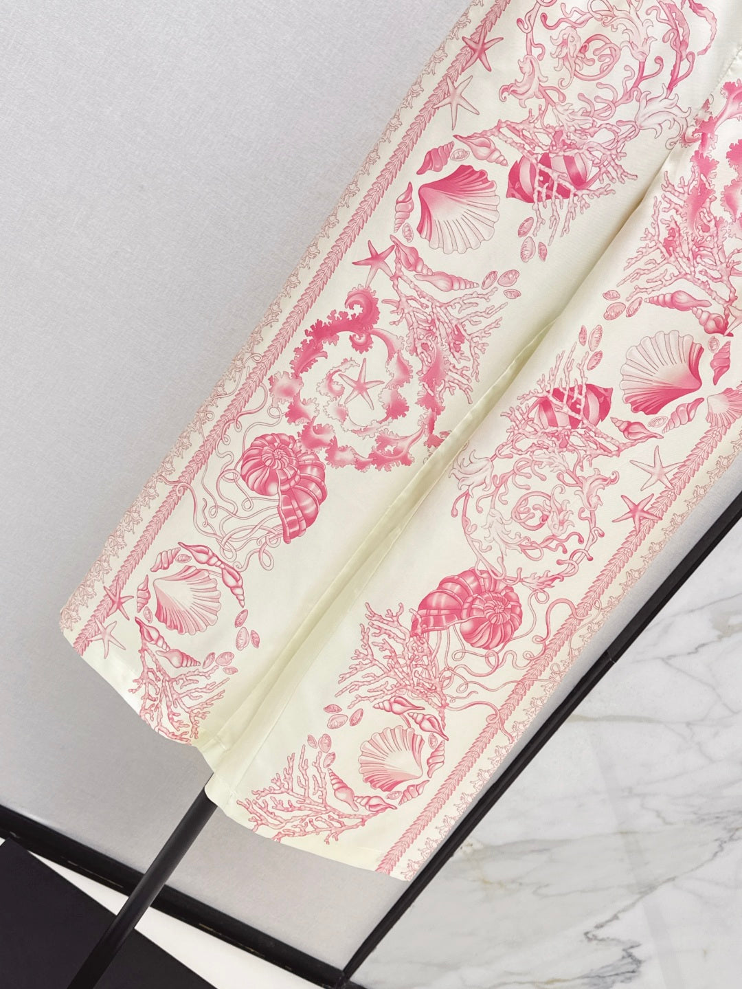 Versa* barocco silk pants