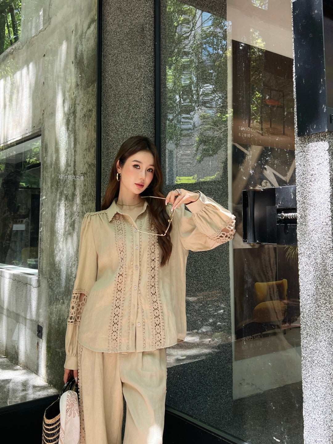Zim* 25ss embroidered linen shirt
