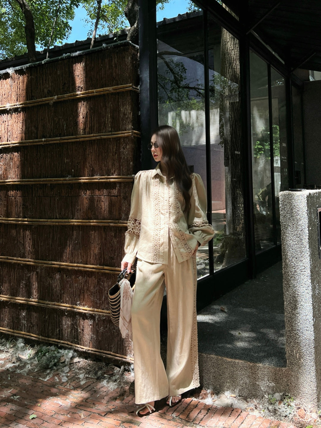 Zim* 25ss embroidered linen pants