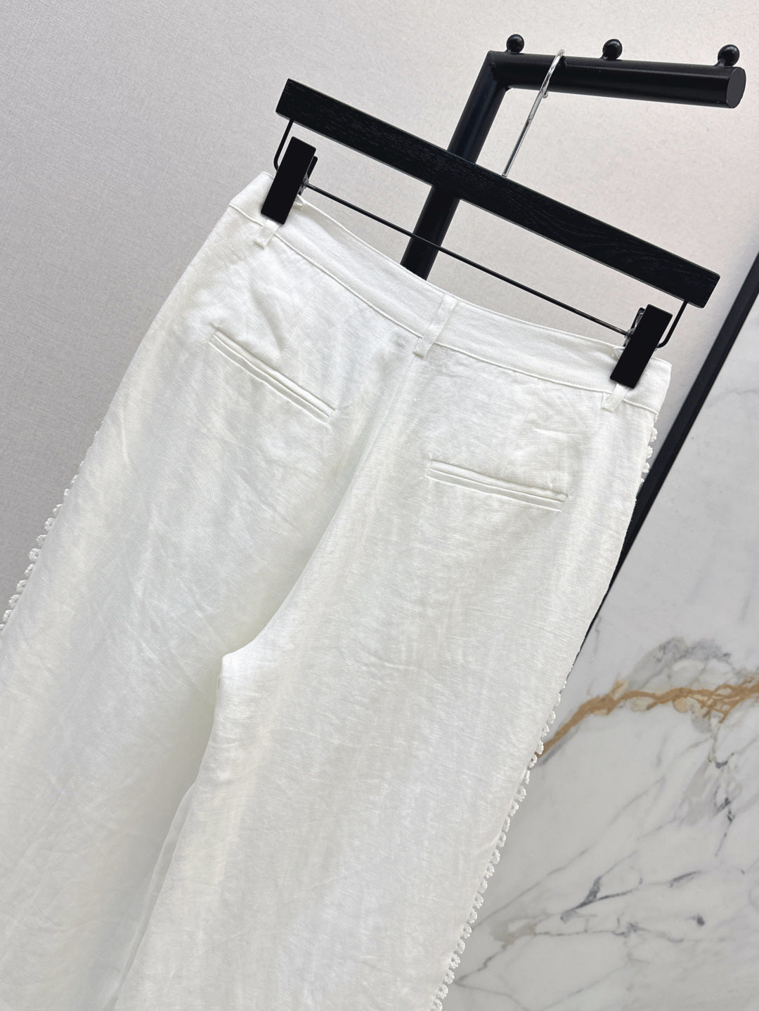 Zim* 25ss embroidered linen pants