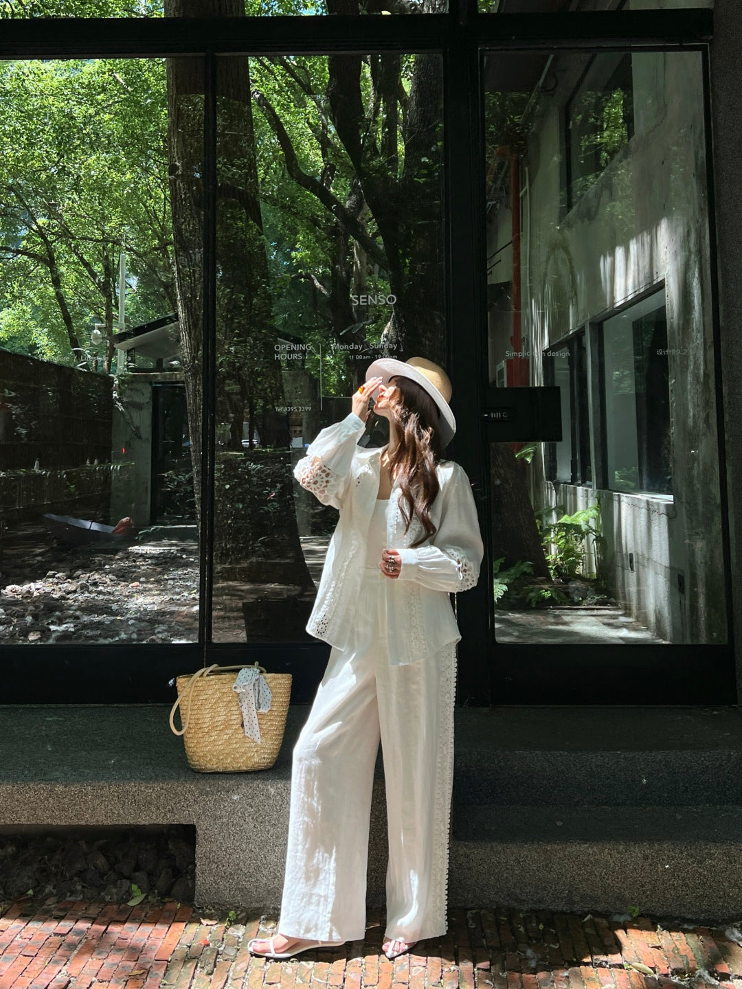 Zim* 25ss embroidered linen shirt