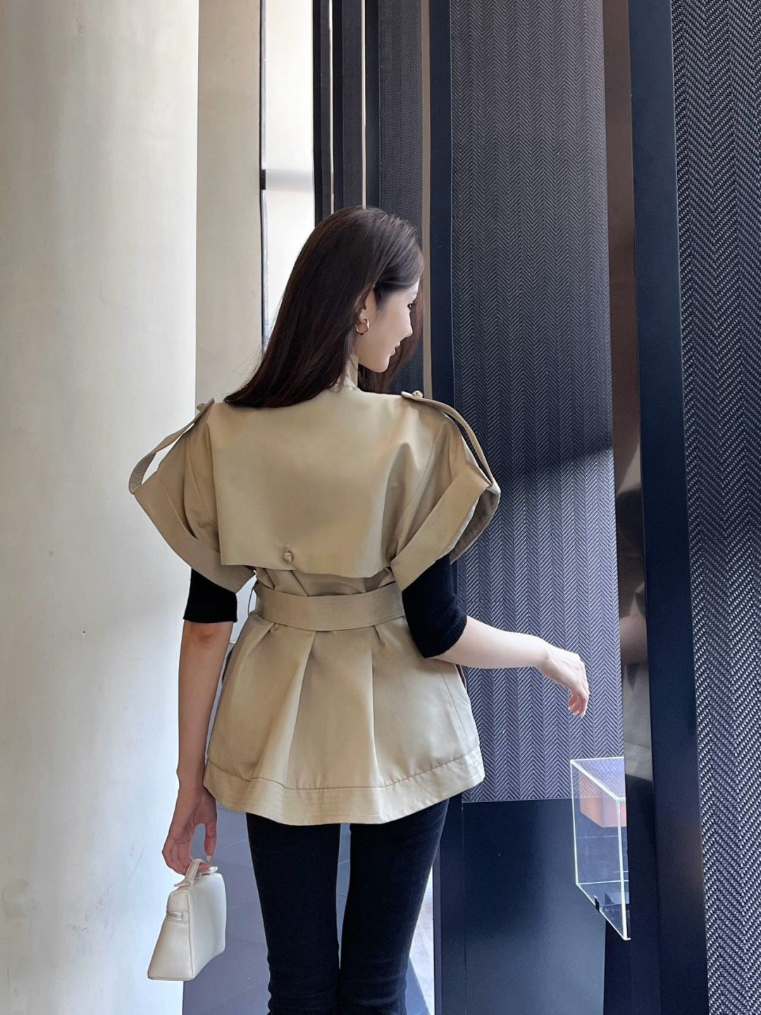 D*r 25ss cropped trench coat